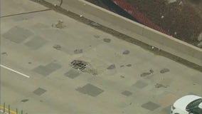 Large pothole reported on I-55 in Bolingbrook
