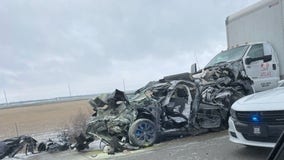 Child among 2 injured in multi-vehicle crash on I-65 in Indiana