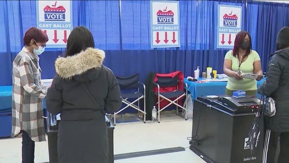 Chicago mayoral candidates Paul Vallas and Brandon Johnson debate education funding, priorities