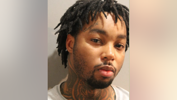 Man faces charges in 2 fatal South Side shootings