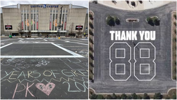 Blackhawks invite fans to pen Patrick Kane tributes outside United Center