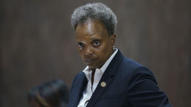 Tensions flare at Chicago City Council meeting over Lightfoot's handling of migrant crisis