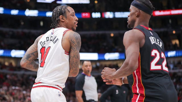 DeRozan leads balanced attack as Bulls beat Heat 113-99