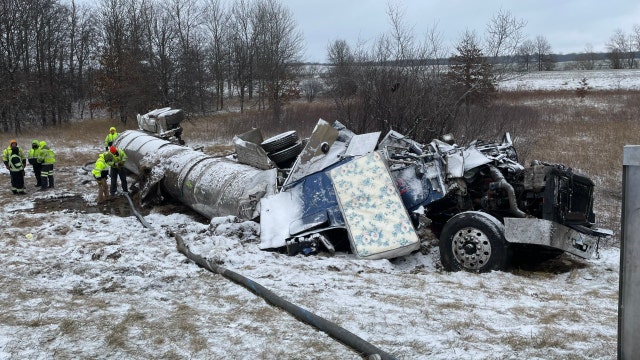 Semitrailer carrying liquid sugar overturns in Indiana causing multi-vehicle crash