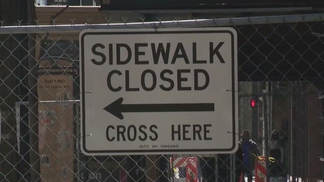 2 historic downtown Chicago skyscrapers forcing sidewalk to close due to deteriorating facades