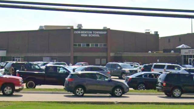 Teen who escaped juvenile detention charged in shooting outside Chicago-area high school basketball game