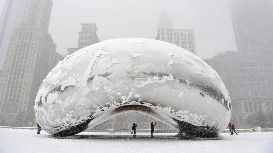 Chicago snow timeline: Here's how much will likely fall and when to expect it