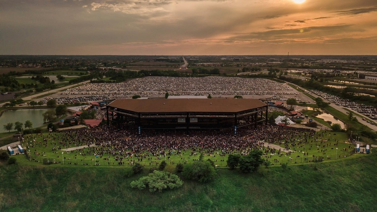 Lawsuit claims poor security at Tinley Park concert venue led to teen's sexual assault