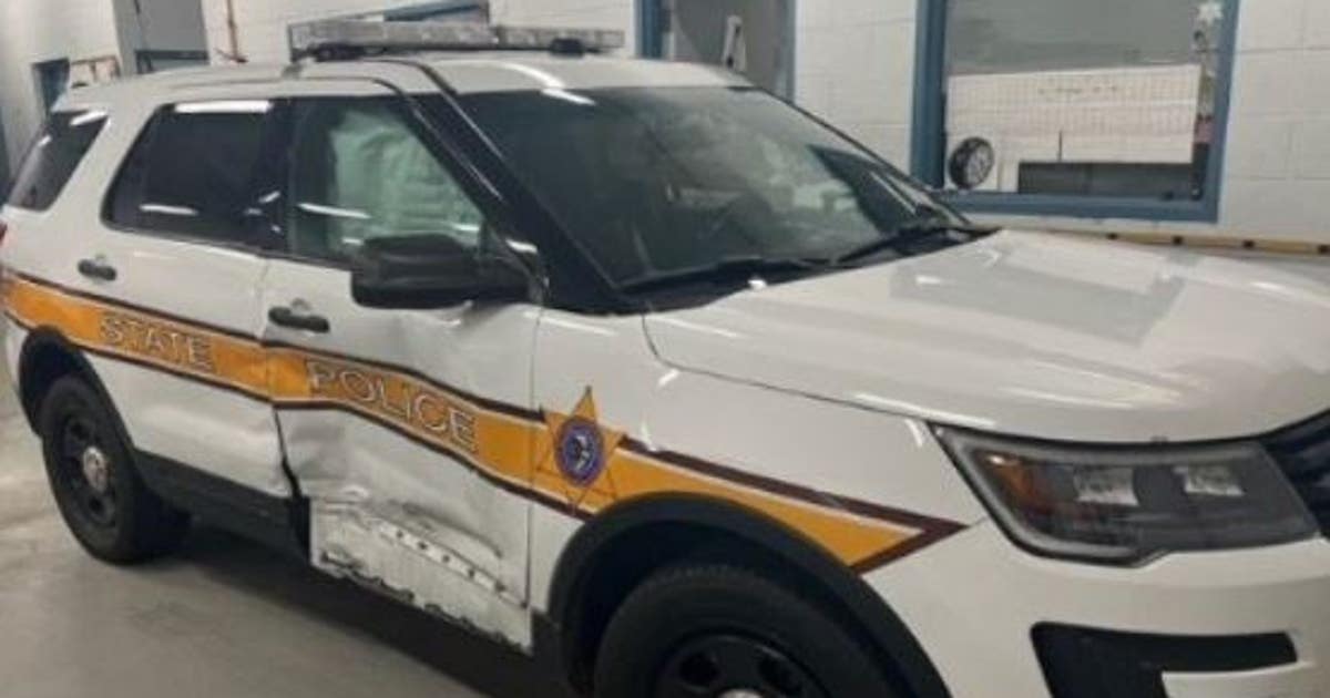 Illinois State Police trooper injured after driver strikes squad car on ...