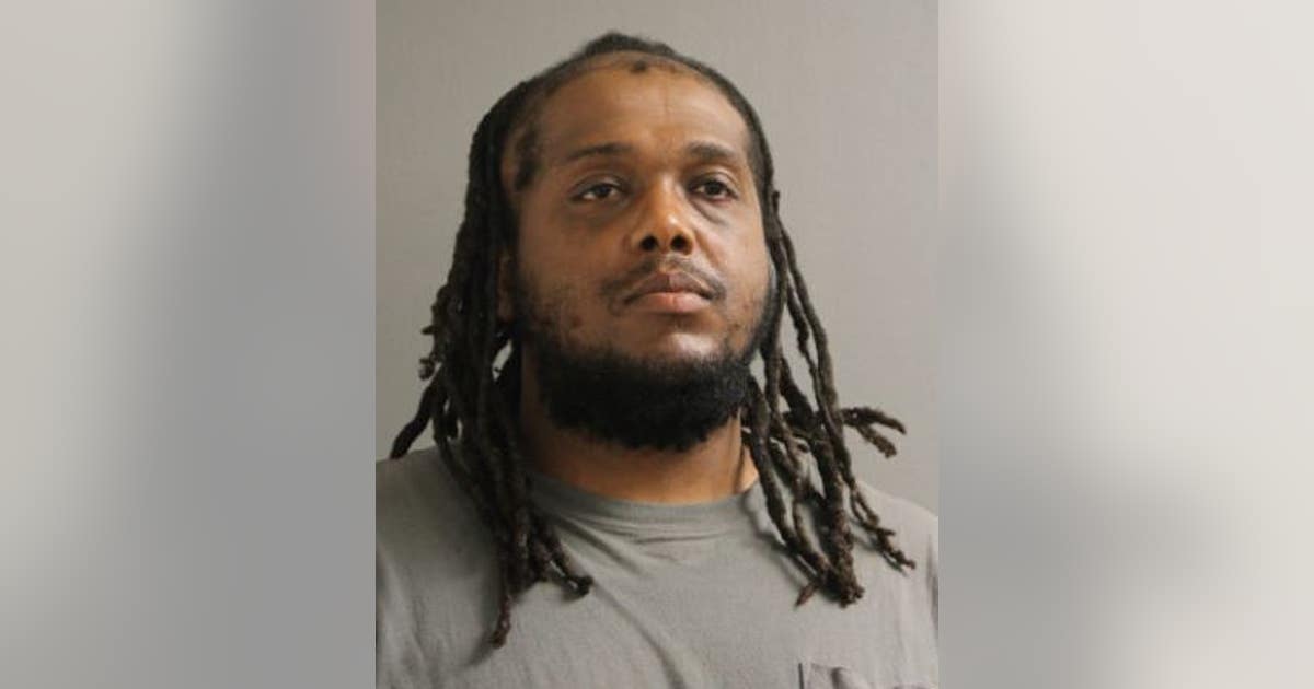 Chicago man charged in violent West Side robbery | FOX 32 Chicago