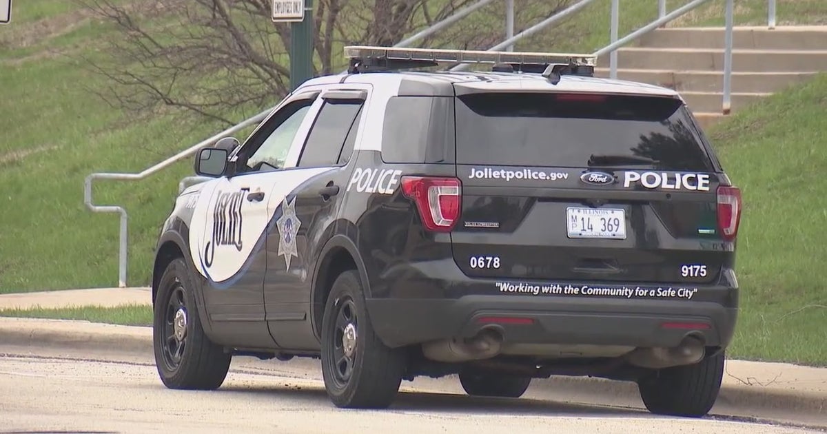 Joliet mayor shuts down 5 smoke shops for selling to underage customers