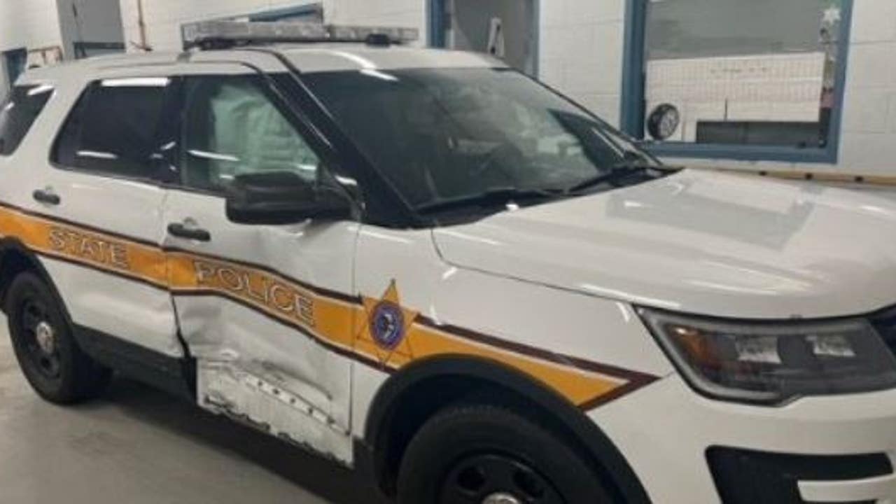 Illinois State Police Trooper Injured After Driver Strikes Squad Car On ...