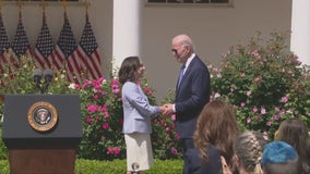 Spanish teacher represents Illinois at White House as 'Teacher of the Year'