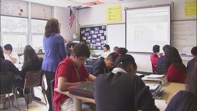 Illinois lawmakers address teacher shortage across state