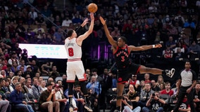 LaVine scores 39, Bulls beat Raptors 109-105 in play-in game