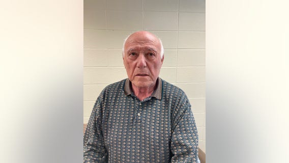 79-year-old suburban man fatally shot his neighbor in the head during argument: sheriff's office