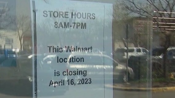 As Walmart closes 4 Chicago locations, community leaders give away food and worry about future