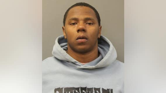 Man charged with looting Humboldt Park business in 2020