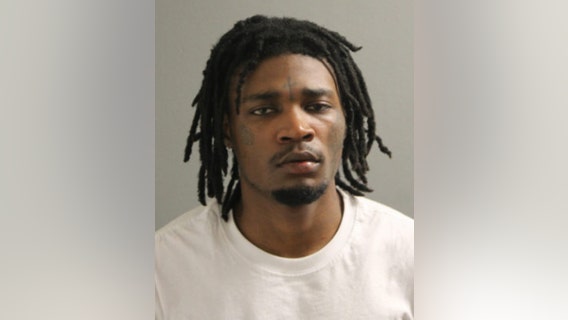 Chicago man arrested hours after carjacking woman in Little Village
