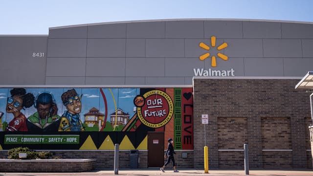 Community activists protest Chicago Walmart closures at Chatham Supercenter
