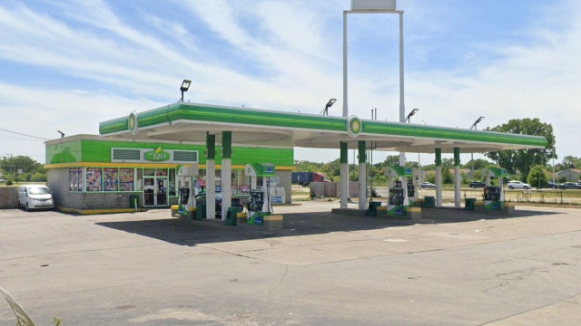 Harvey gas station carjacking: 13-year-old charged, vehicle recovered at Dolton bowling alley