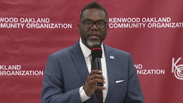 Brandon Johnson tells Chicago convention 'days ahead will always be better'