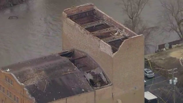 NWS: 22 tornadoes reported in a single day in northern Illinois, northwest Indiana