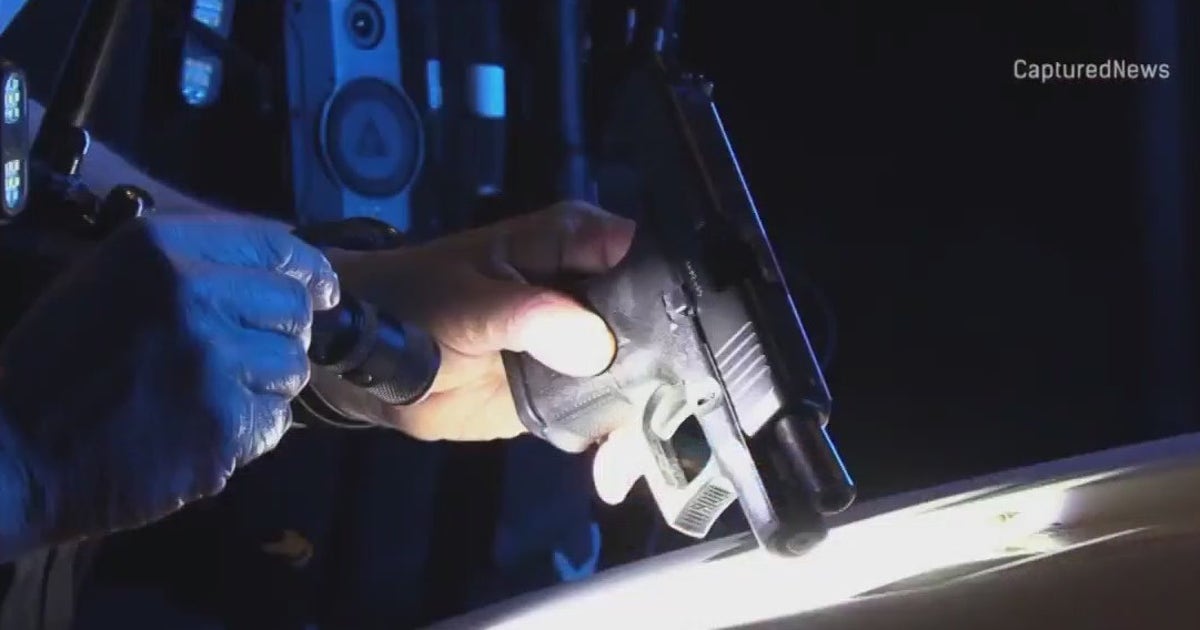 Retired Chicago cop shot while trying to stop carjacking in Austin ...