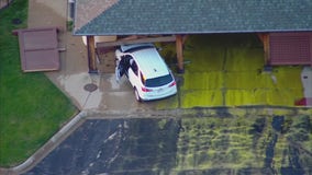 Vehicle crashes into Naperville building