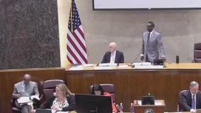 Chicago City Council approves $51M for migrant aid