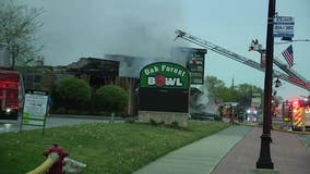 Oak Forest Bowling Center 'total loss' after massive blaze