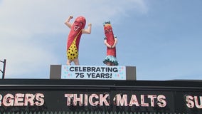 Chicago's iconic Superdawg celebrates 75 years of serving customers with love