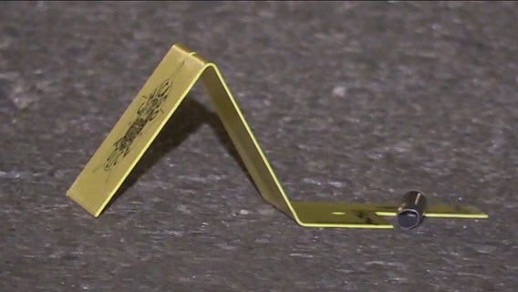 Chicago crime: 2 shot in car on South Side