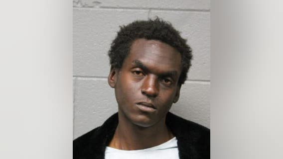 Chicago man charged with stabbing victim in South Loop