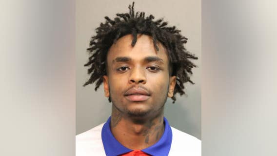Chicago man charged with robbing North Side businesses