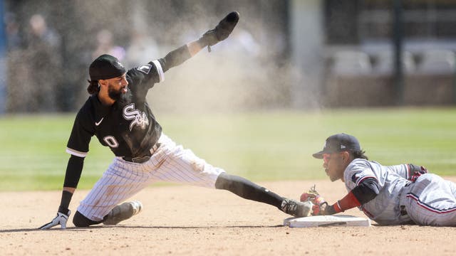 Correa, Buxton lift Twins over White Sox in 12 innings