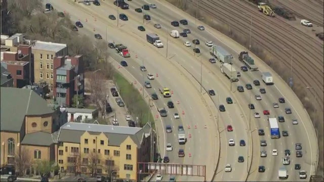 Overnight closures scheduled for some outbound Kennedy Expressway lanes