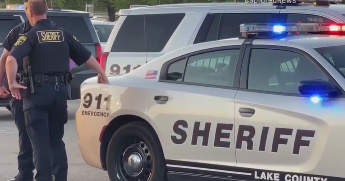 Illinois deputies bear-sprayed during mental health call in Chicago suburb