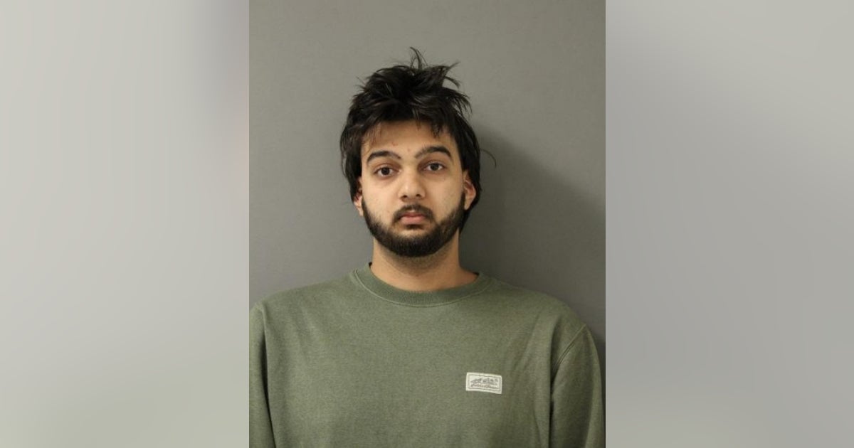 Cook County man charged with fatally stabbing teenager | FOX 32 Chicago