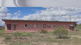 Texas ghost town Lobo selling for $100,000