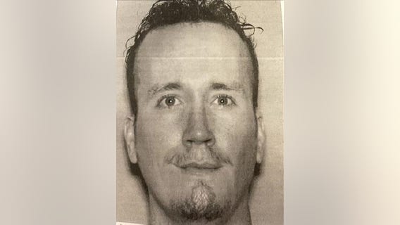 Brett Hanson: Palatine police search for missing 33-year-old in distress