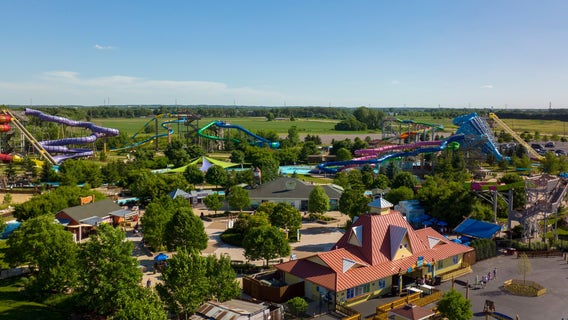 Raging Waves: Largest waterpark in Illinois opens for the season