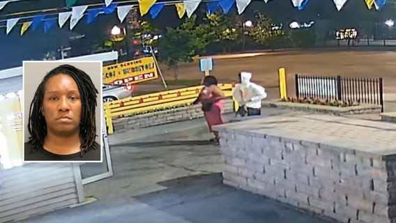 Mother tells son to shoot man in South Side restaurant murder: police