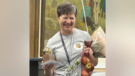 Pre-K teacher receives Highland Park Community Foundation Golden Apple Award