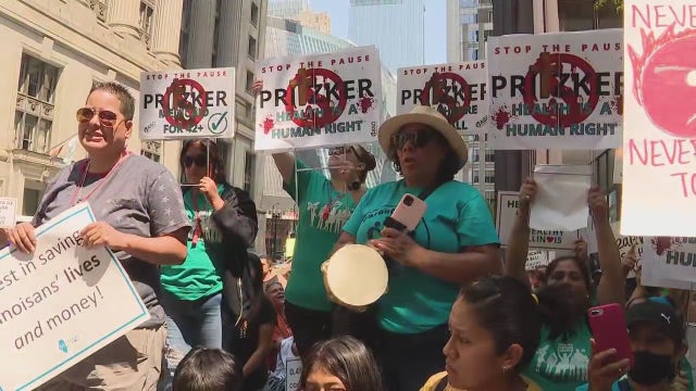 Pritzker urged to reverse Medicaid changes that threaten healthcare access for undocumented immigrants