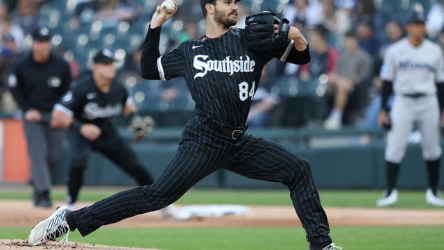 Luis Robert Jr. hits RBI single in 9th to give White Sox 2-1 win over Marlins
