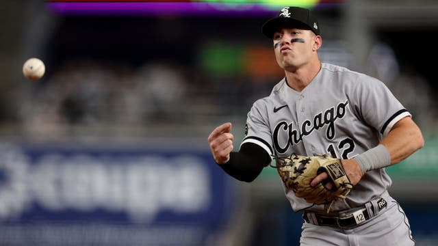 Vásquez gets 1st career win, Yanks blank White Sox 3-0 for doubleheader split