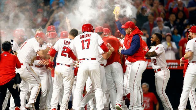 Trout, Ohtani give Angels 2-1 walk-off win over White Sox