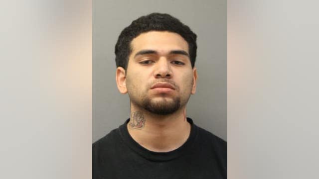 Knife-wielding man charged with attempted carjacking in North Mayfair: police