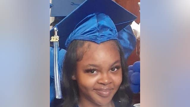 Syniah Hall-Smith: Girl, 14, reported missing from Englewood